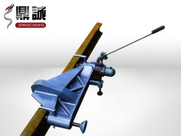 點(diǎn)擊查看詳細(xì)信息<br>標(biāo)題：水平液壓彎軌機(jī) 閱讀次數(shù)：4865